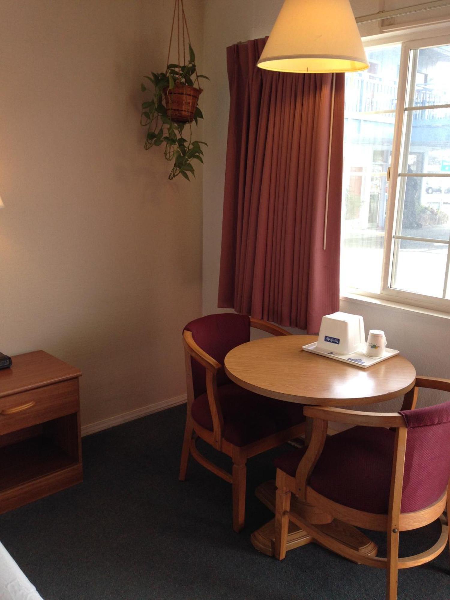 Redwood Inn Crescent City Bilik gambar